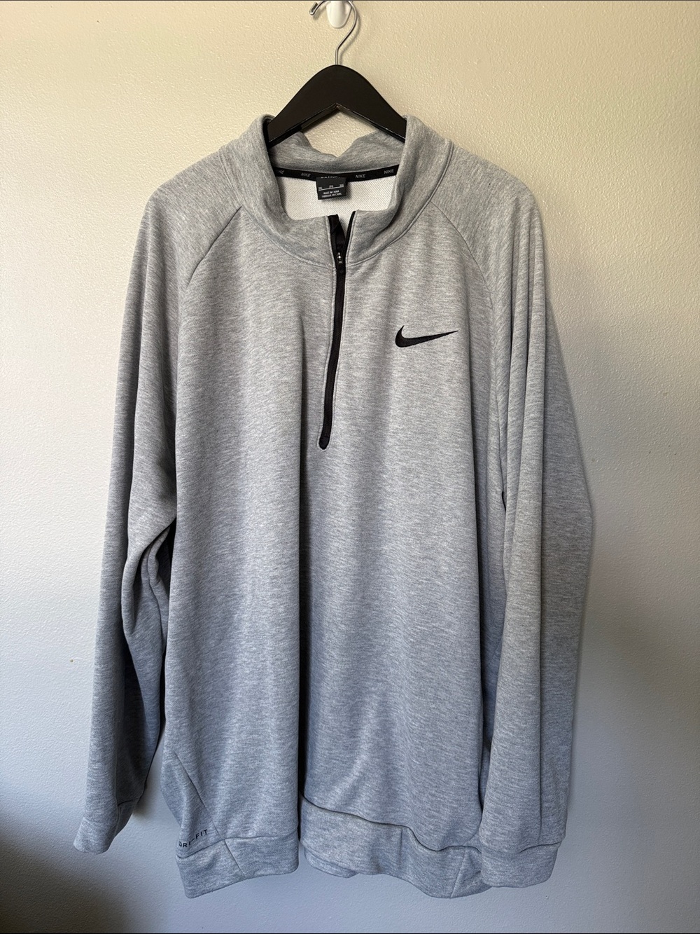 Nike Men’s Dri-Fit Quarter Zip Sweatshirt Light Gray Size 3XL